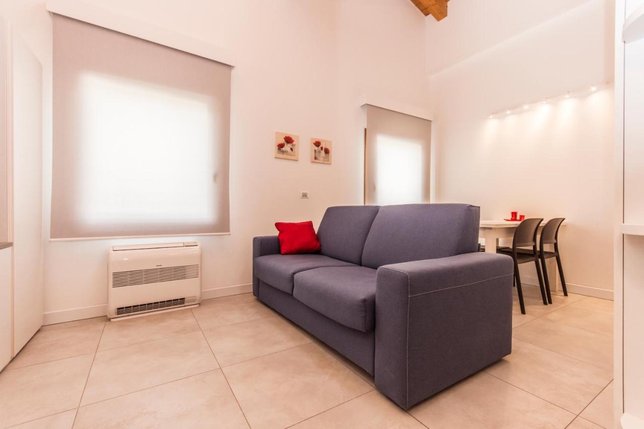 Hotel Ristorante Cigno - Camere And Aparthotel لاتيسانا المظهر الخارجي الصورة